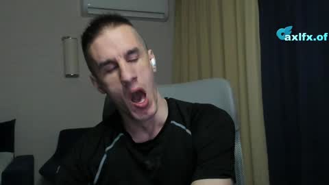 Axl online show from 04-16-26, 09:39