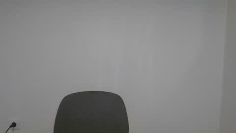 Snapshot of axuepetitt chatting on 07-15-26, 09:31 axue online show from 07-15-26, 09:31
