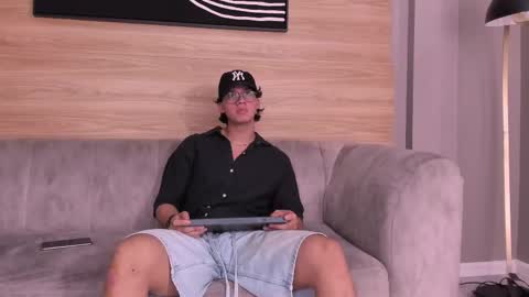 Axxel online show from 03-30-26, 09:05