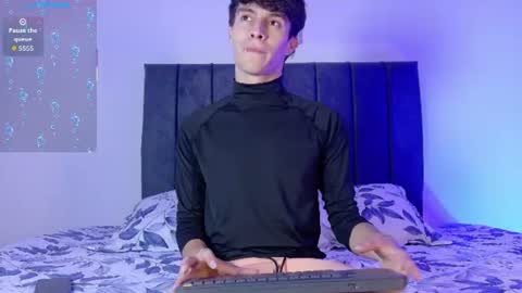 Axxxel  online show from 06-14-26, 02:46