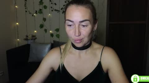 Jully online show from 10-11-25, 05:44