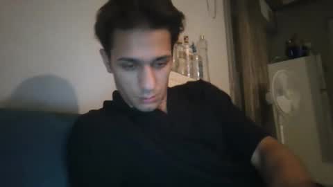Snapshot of ayazdemir chatting on 10-10-25, 10:31 Ayaz online show from 10-10-25, 10:31