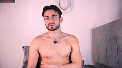 AYDAN STIVEN OF AYDANSTIVEN online show from 03-11-26, 07:31