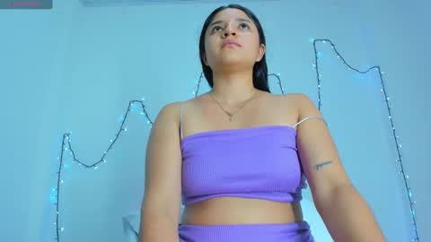Snapshot of ayheleen_sexygirl3 chatting on 01-22-25, 05:05 Mariana online show from 01-22-25, 05:05