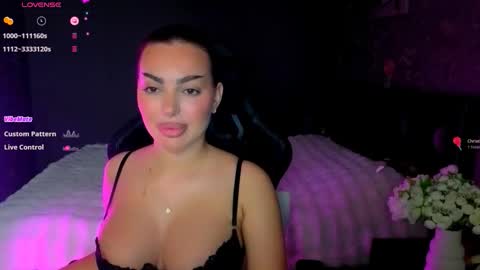  Ayla Demir  online show from 02-15-26, 09:55