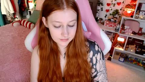 Ayla hill online show from 04-14-26, 03:12