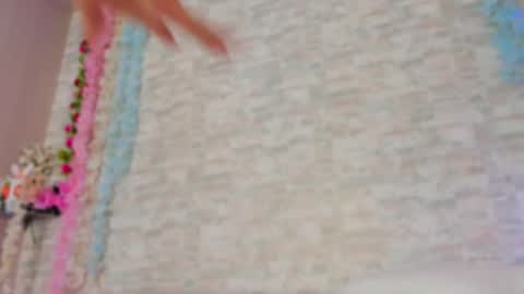 Snapshot of ayla_lux chatting on 05-05-26, 10:12 Ayla online show from 05-05-26, 10:12