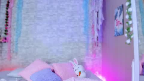 Snapshot of ayla_lux chatting on 05-17-26, 05:49 Ayla online show from 05-17-26, 05:49
