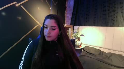 Snapshot of ayla_ny chatting on 05-22-26, 04:52 nany online show from 05-22-26, 04:52
