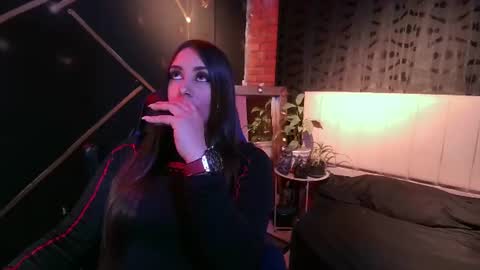 nany online show from 07-19-26, 10:35