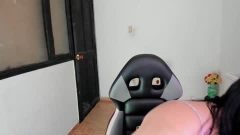 SandyMODELINDEPENDIENT online show from 09-21-25, 12:07