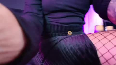 Aylen online show from 04-21-26, 07:39