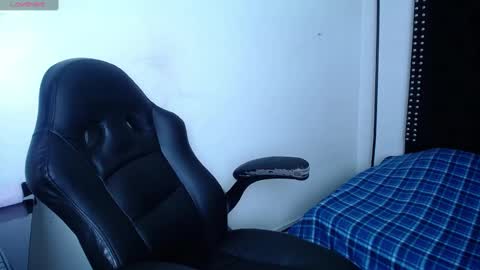 Ayliinn  online show from 03-04-25, 03:33