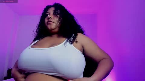 Ayliinn  online show from 10-14-25, 04:02