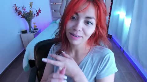 Aylin online show from 11-29-25, 02:20