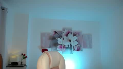 aylin_ross_ online show from 05-11-26, 03:23