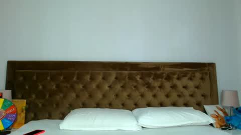 Aylin online show from 06-21-26, 05:54
