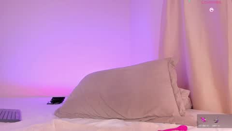Snapshot of aylinnzambrano_ chatting on 02-07-25, 05:41 Aylin online show from 02-07-25, 05:41