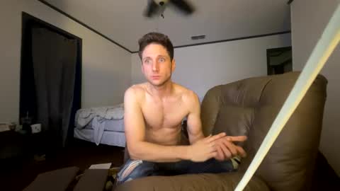 Snapshot of ayr129 chatting on 01-05-25, 04:14 ayr129 online show from 01-05-25, 04:14