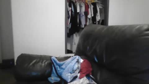 Snapshot of ayr129 chatting on 11-03-25, 05:42 ayr129 online show from 11-03-25, 05:42