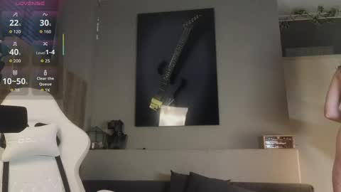 Snapshot of ayreenmoore chatting on 05-15-26, 07:21 Ayreen Moore online show from 05-15-26, 07:21