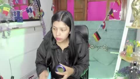 Aysha online show from 06-19-26, 03:22