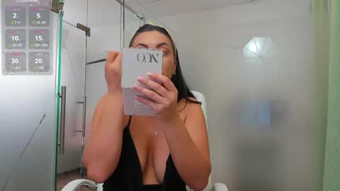 Ayumi online show from 05-01-26, 03:55