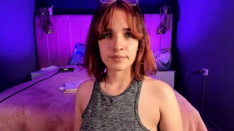 Snapshot of azahara_18 chatting on 07-22-26, 12:02 Azahara online show from 07-22-26, 12:02