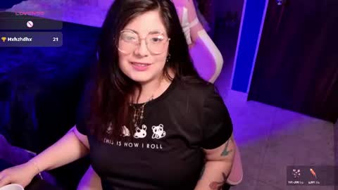 Snapshot of azamy_12 chatting on 06-21-26, 12:35 Amanda online show from 06-21-26, 12:35