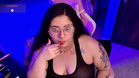 Snapshot of azamy_12 chatting on 07-07-26, 01:41 Amanda online show from 07-07-26, 01:41