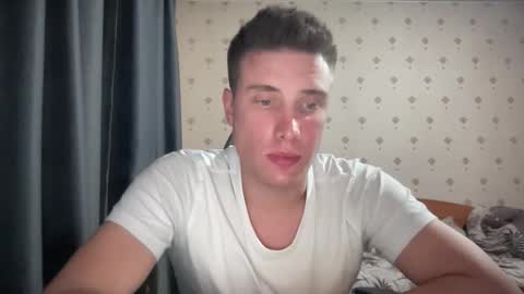 Snapshot of azazelmax chatting on 10-30-25, 09:37 azazelmax online show from 10-30-25, 09:37