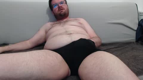 Snapshot of azer912 chatting on 04-24-26, 07:49 Azer online show from 04-24-26, 07:49