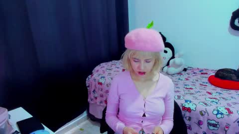 Azu Moure online show from 02-28-26, 05:25