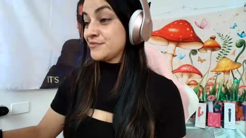 Azucena R online show from 07-10-26, 03:36