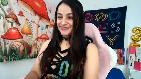 Azucena R online show from 07-24-26, 02:37