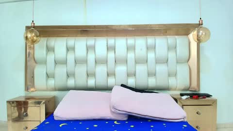 AZUL online show from 04-02-26, 01:42