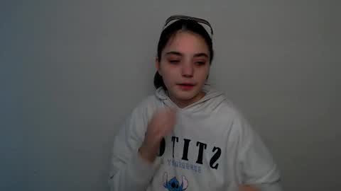 azumi_chan_ online show from 11-01-25, 09:00