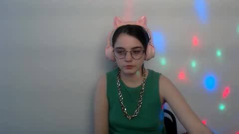 azumi_chan_ online show from 02-27-26, 11:54