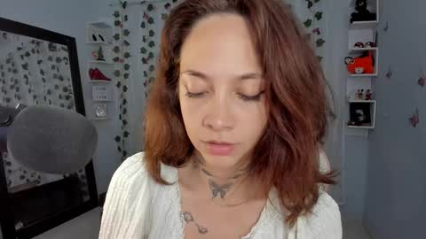 azumi saan online show from 01-06-26, 01:31