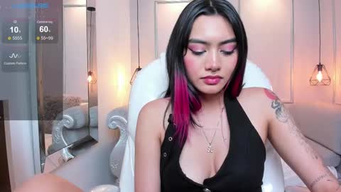 Azura online show from 02-25-25, 10:18