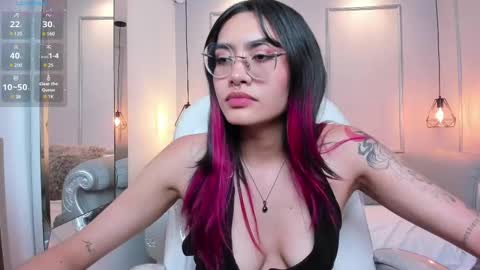 Azura online show from 03-04-25, 01:23