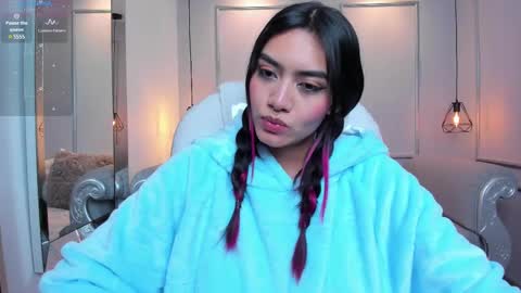 Azura online show from 03-10-25, 10:45