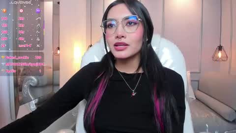 Azura online show from 10-21-25, 07:47