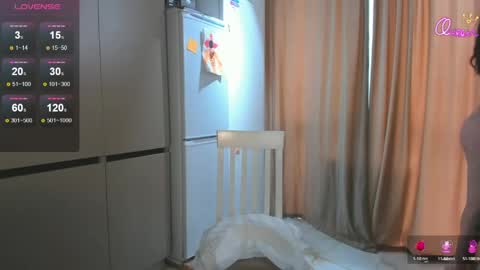 Snapshot of azure_moon chatting on 06-05-26, 07:47 azure_moon online show from 06-05-26, 07:47