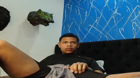 Azza 23 online show from 03-04-26, 04:51