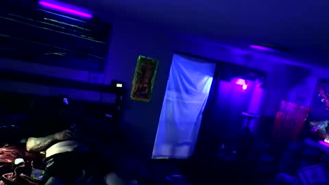 Snapshot of b3asy chatting on 05-27-26, 10:56 b3asy online show from 05-27-26, 10:56