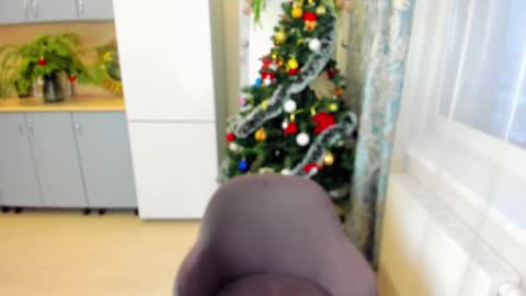 Snapshot of b_bonya_m chatting on 12-28-24, 04:51 Bonya online show from 12-28-24, 04:51