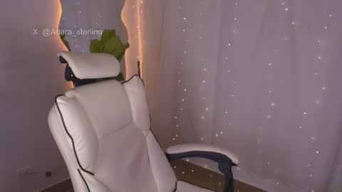 Snapshot of babepeach chatting on 04-23-26, 12:29 adara sterling online show from 04-23-26, 12:29