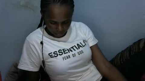 baby_fayyan online show from 01-12-26, 06:35