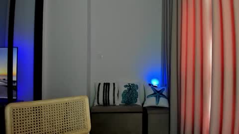 Snapshot of baby_for_daddy18 chatting on 12-18-25, 05:46 Call me baby real name Eva online show from 12-18-25, 05:46